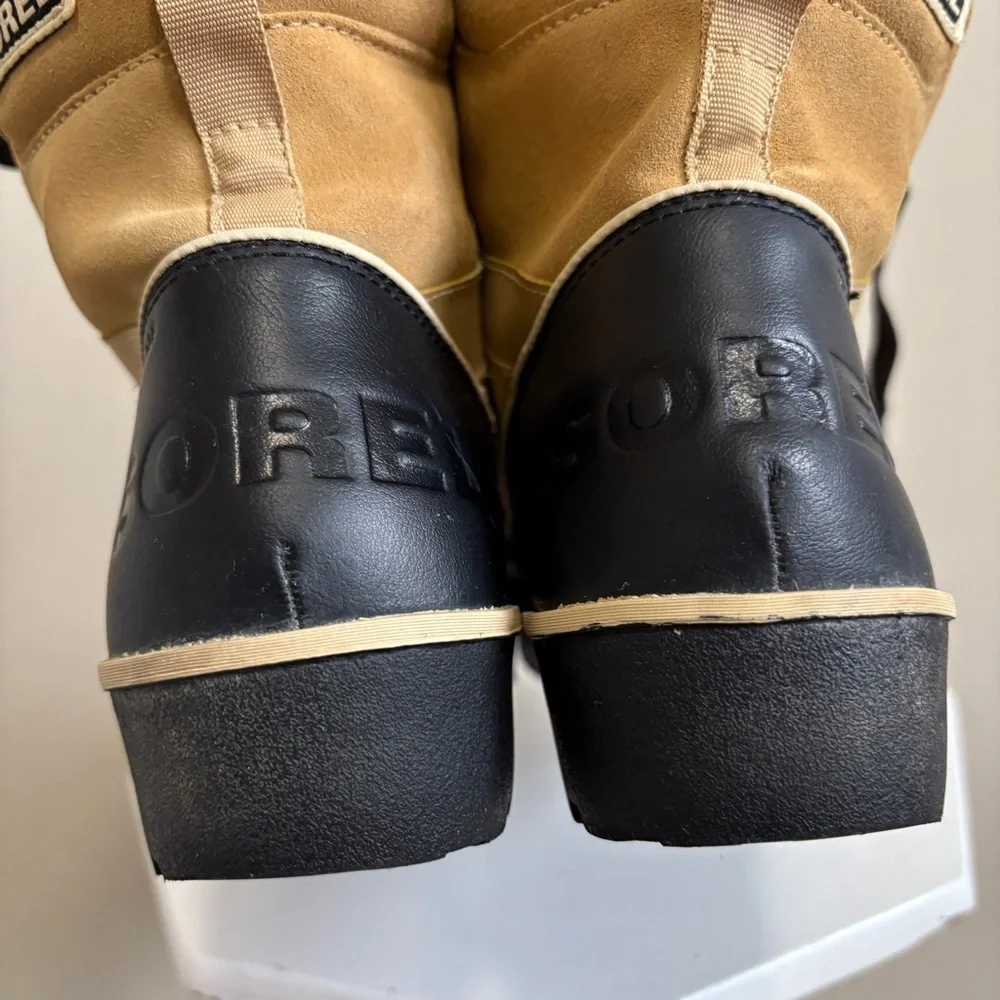 Sorel Tan and Black Fur-Lined Winter Boots - Picture 7 of 10